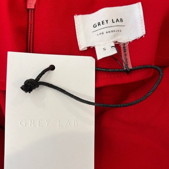Super Fun Grey Lab Red Spaghetti Strap Jump Suit with Back Zipper – Small – NWT - Picture 3 of 5